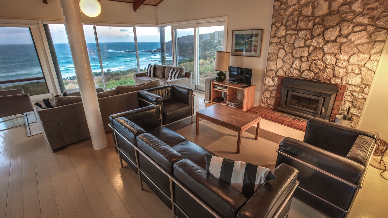 Photo of Livingroom in Duncan