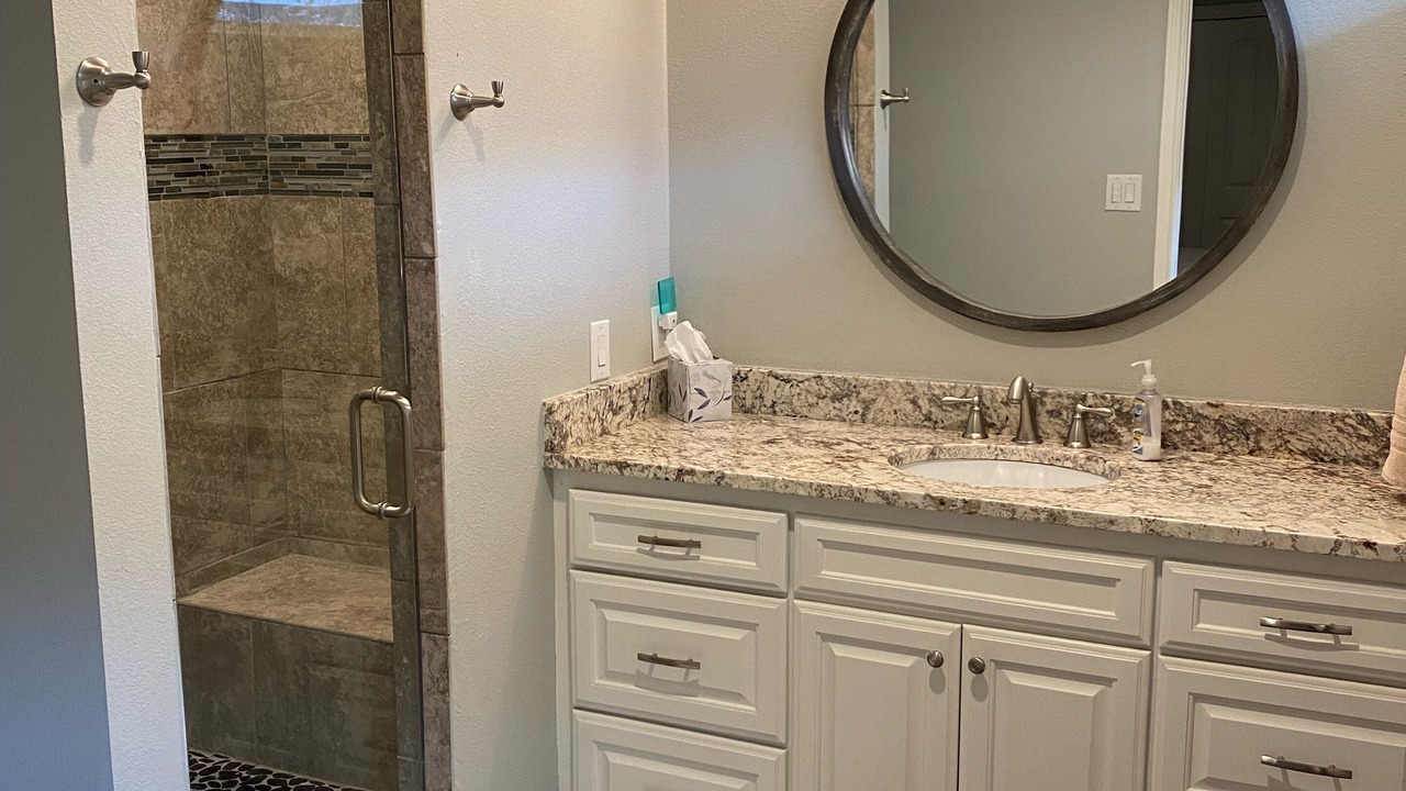 Photo of Bathroom in Seven Points