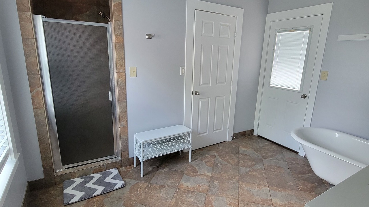 Photo of Bathroom in Blanco
