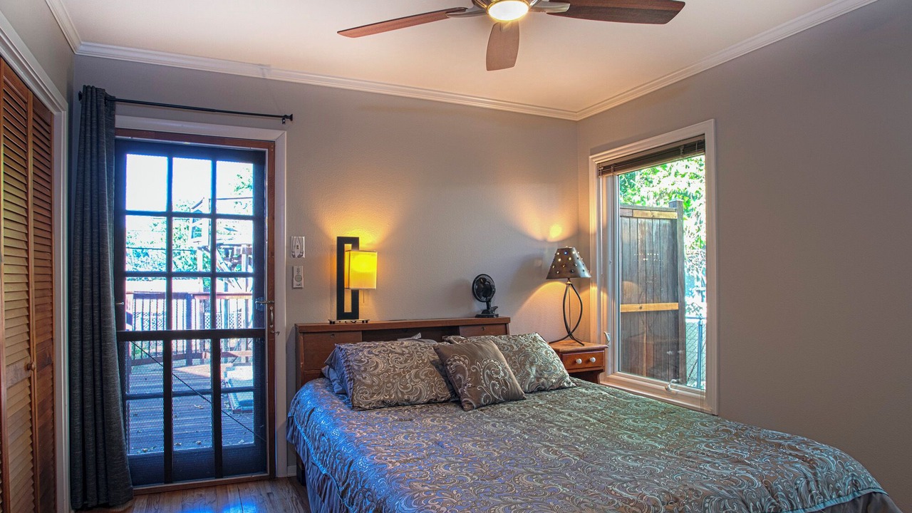 Photo of Bedroom in Barton Hills