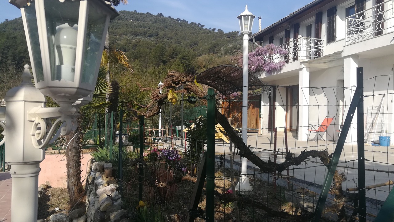 Photo of Outdoor in Cantaron