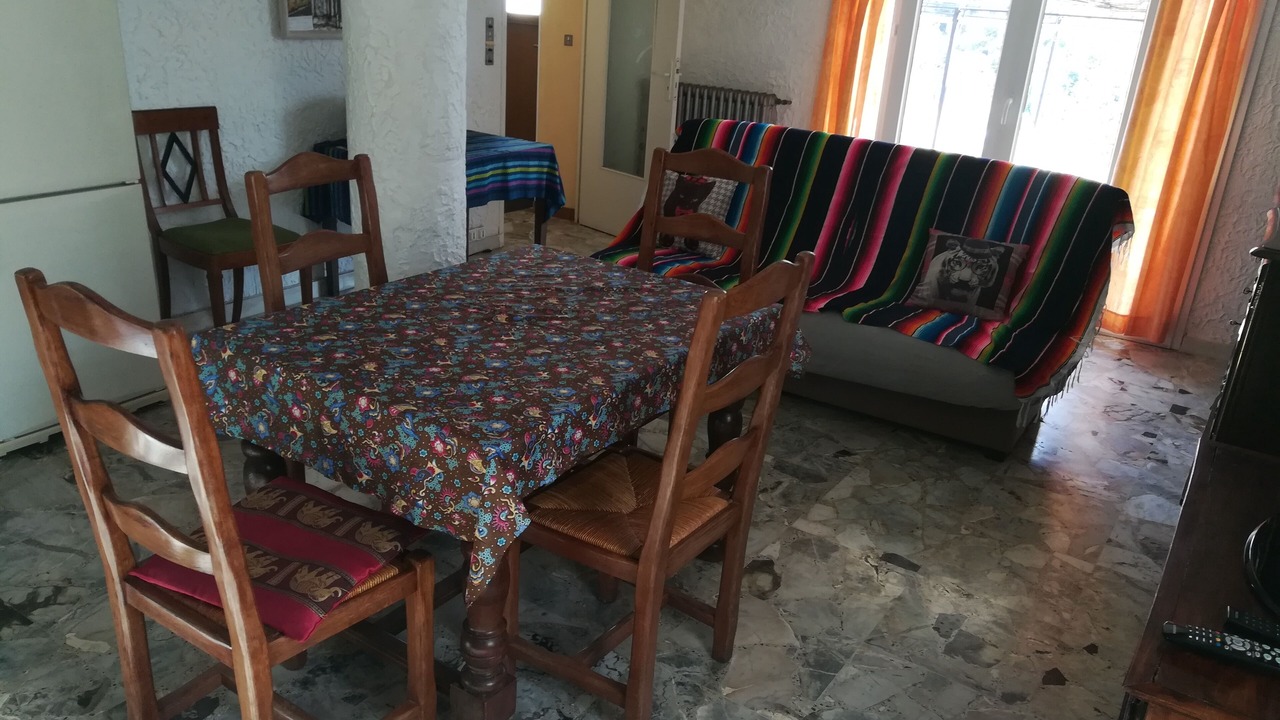 Photo of Others in Cantaron