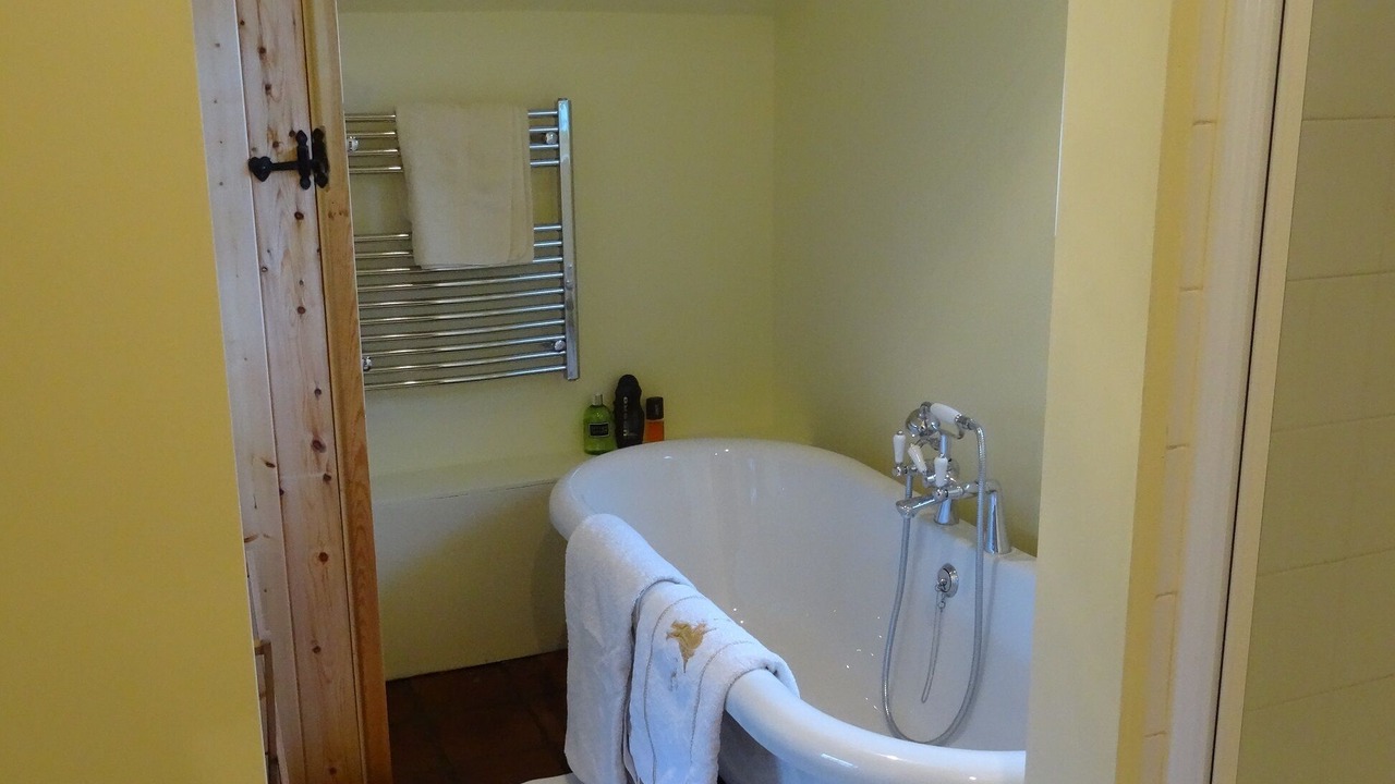 Photo of Bathroom in Etchingham