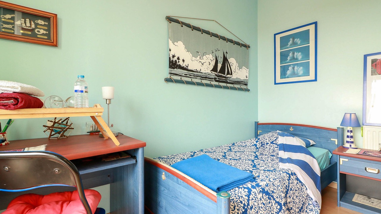 Photo of Bedroom in Calmont