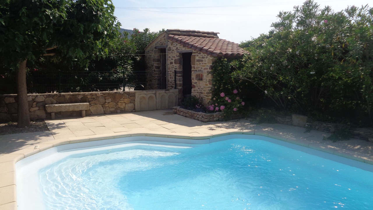 Photo of Outdoor in Floure