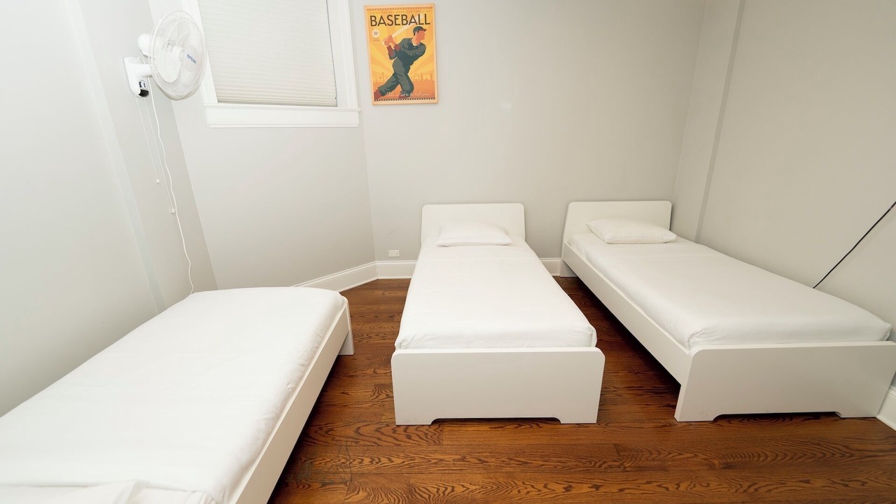 Photo of Bedroom in Lakeview