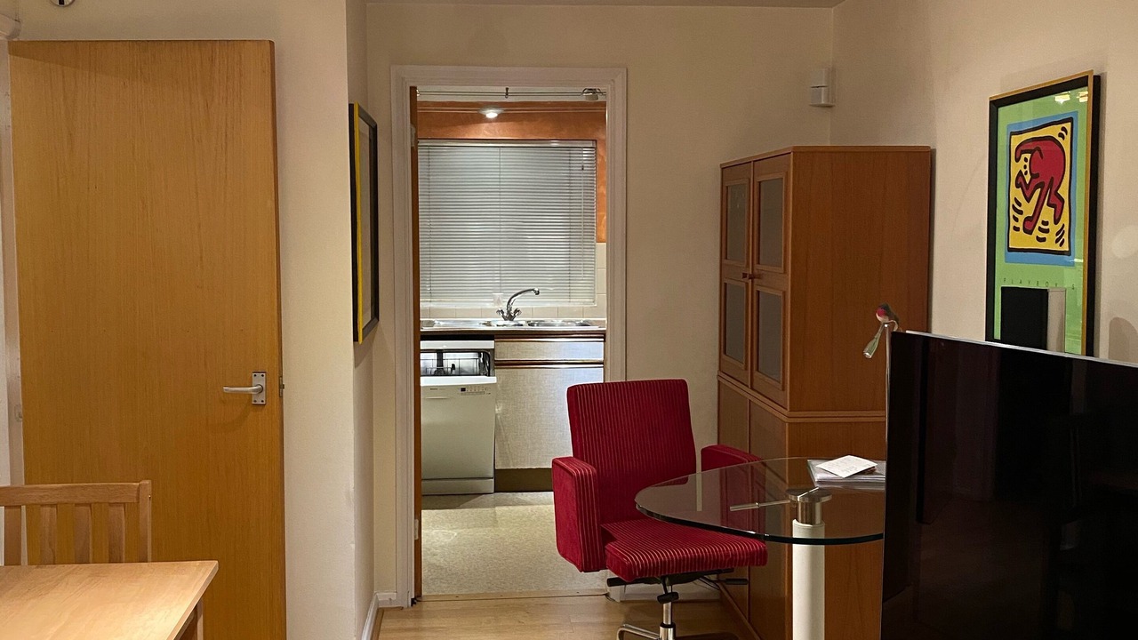 Photo of Others in Wapping