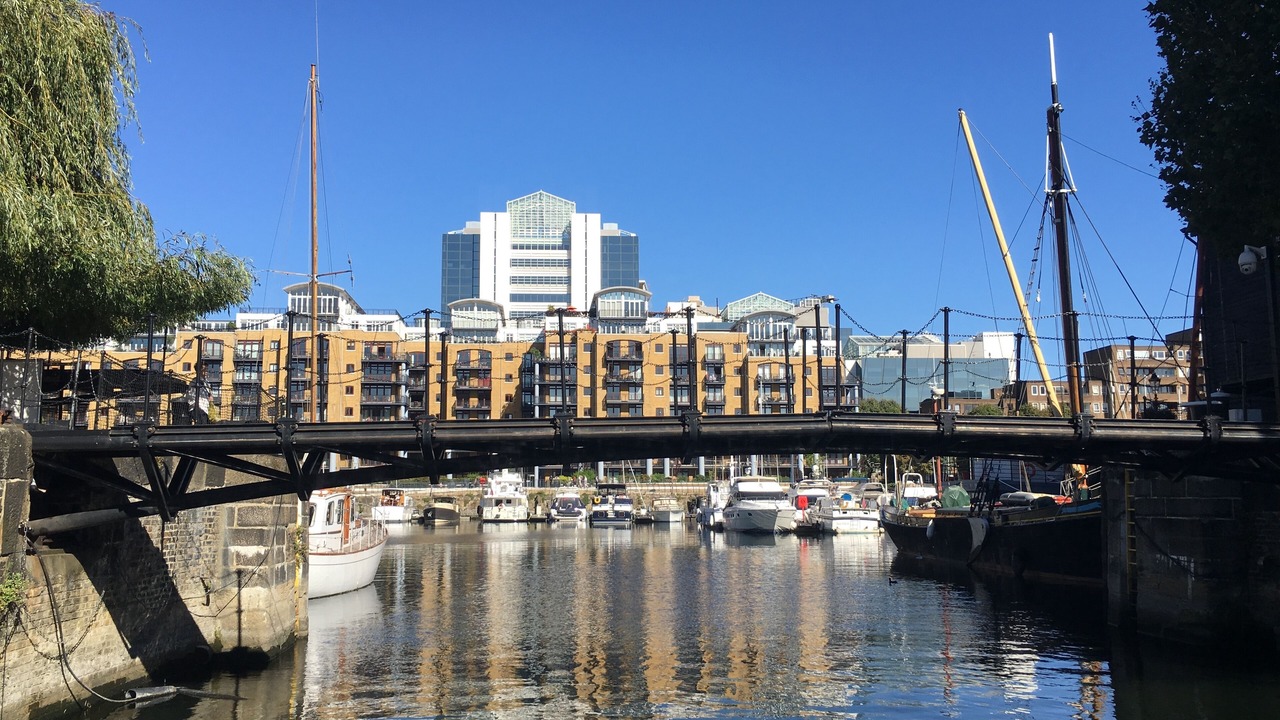 Photo of Others in Wapping