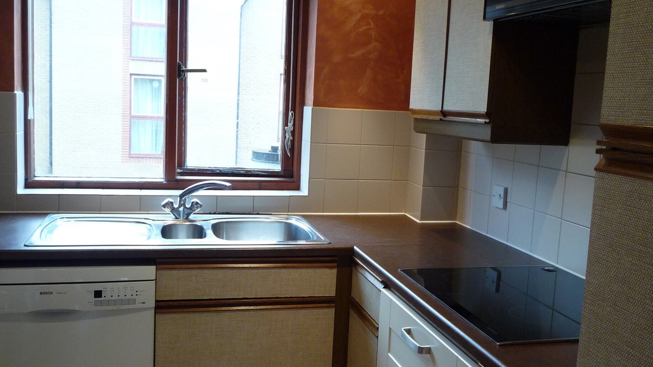 Photo of Others in Wapping