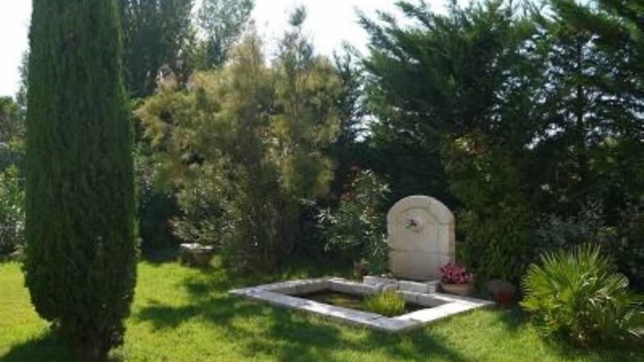 Photo of Outdoor in Rochefort-du-Gard