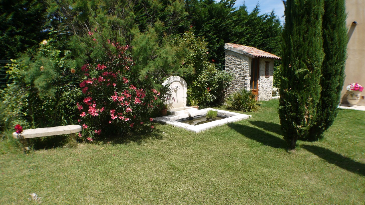 Photo of Outdoor in Rochefort-du-Gard