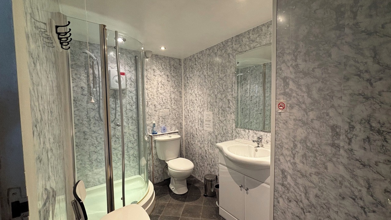 Photo of Bathroom in Pluvigner