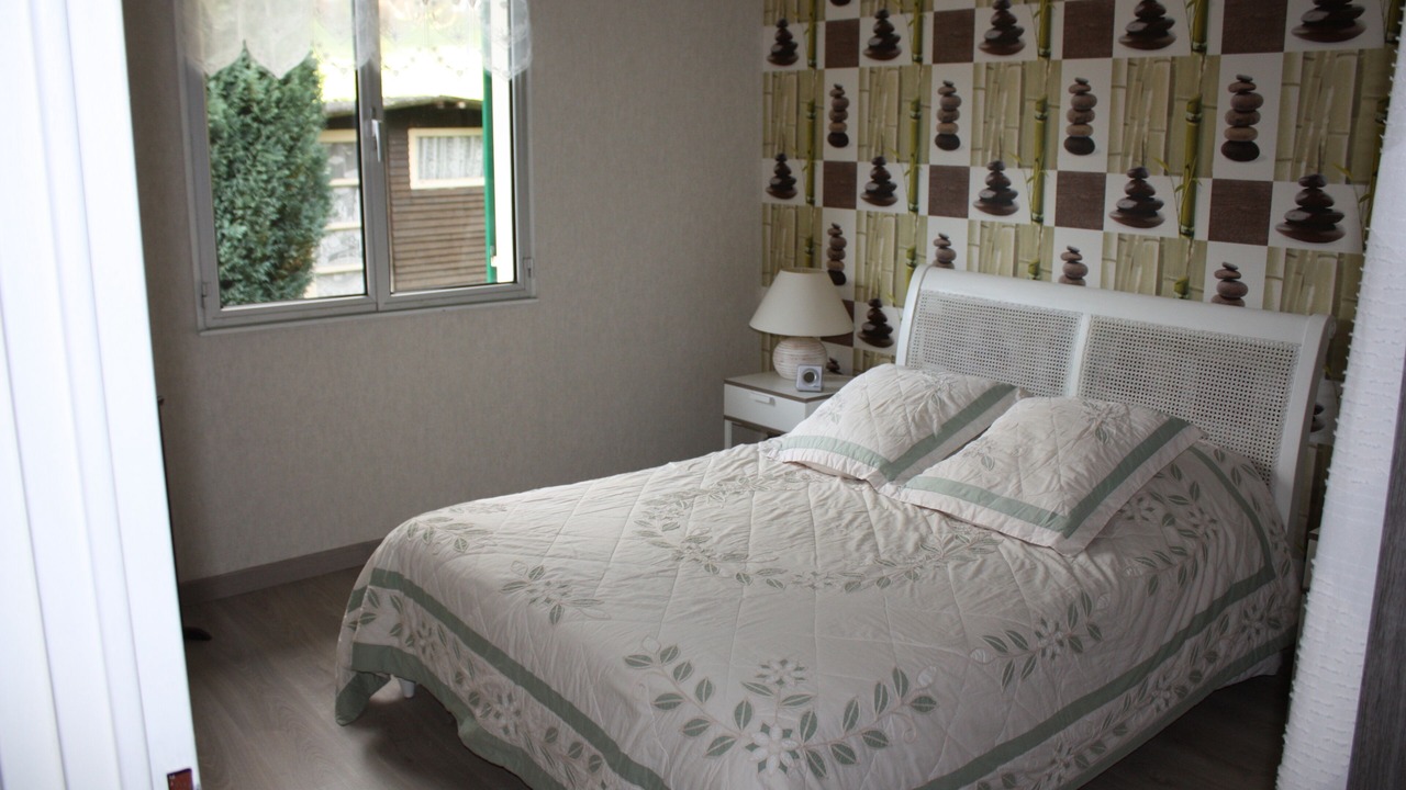 Photo of Bedroom in Mons-Boubert