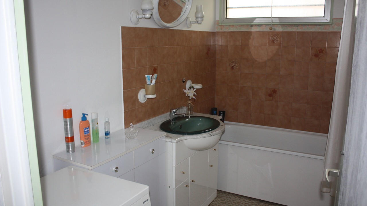 Photo of Bathroom in Mons-Boubert