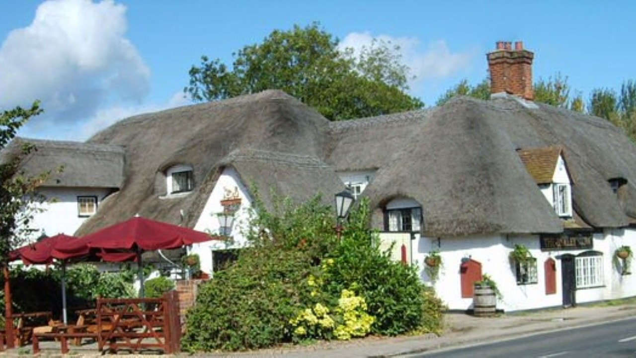 Photo of Others in Clifton Hampden