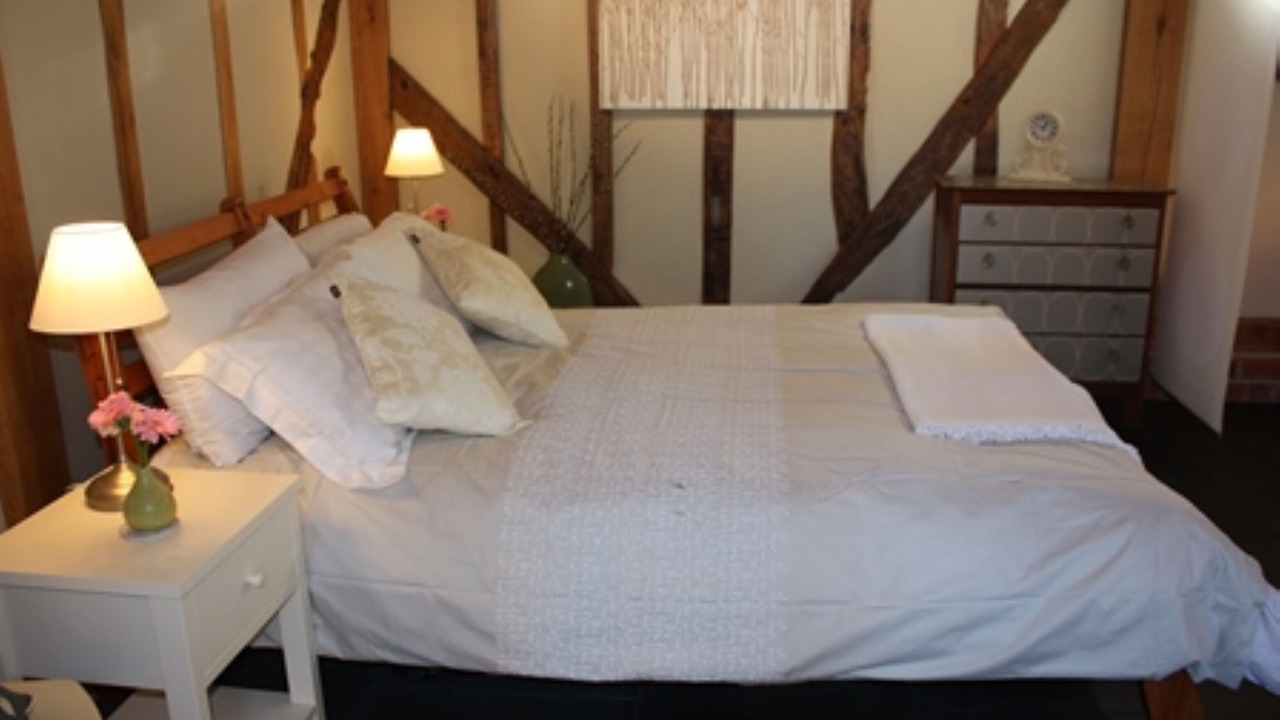 Photo of Bedroom in Clifton Hampden