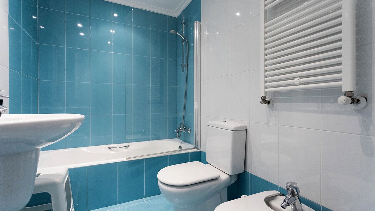 Photo of Bathroom in La Marina