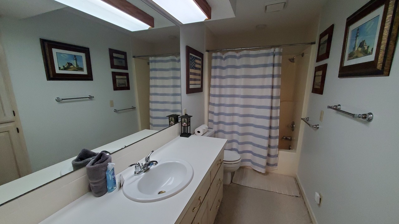 Photo of Bathroom in Lost Bridge Village