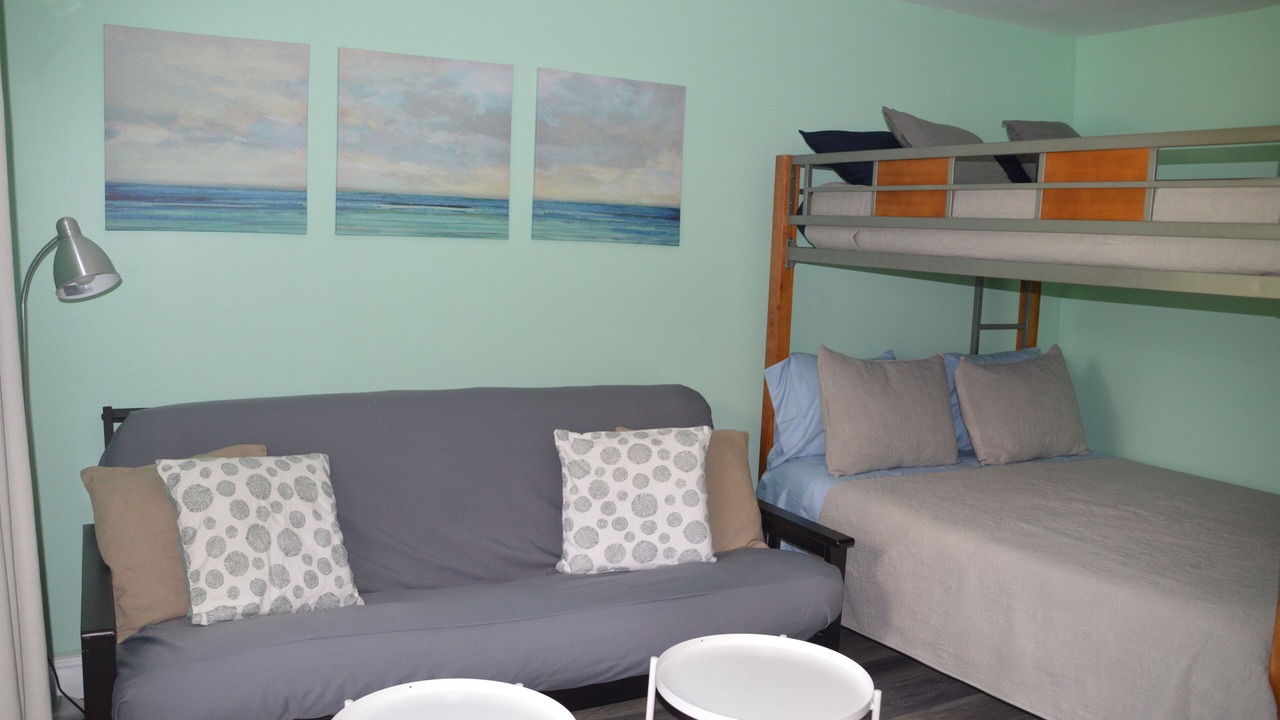 Photo of Bedroom in Cape Caneveral Beach Gardens