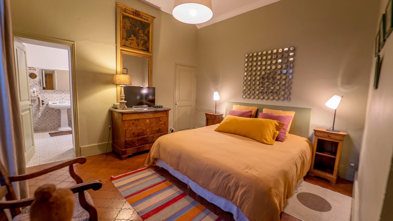 Photo of Bedroom in Colognac