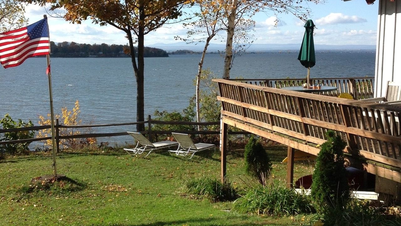 Photo of Outdoor in Malletts Bay