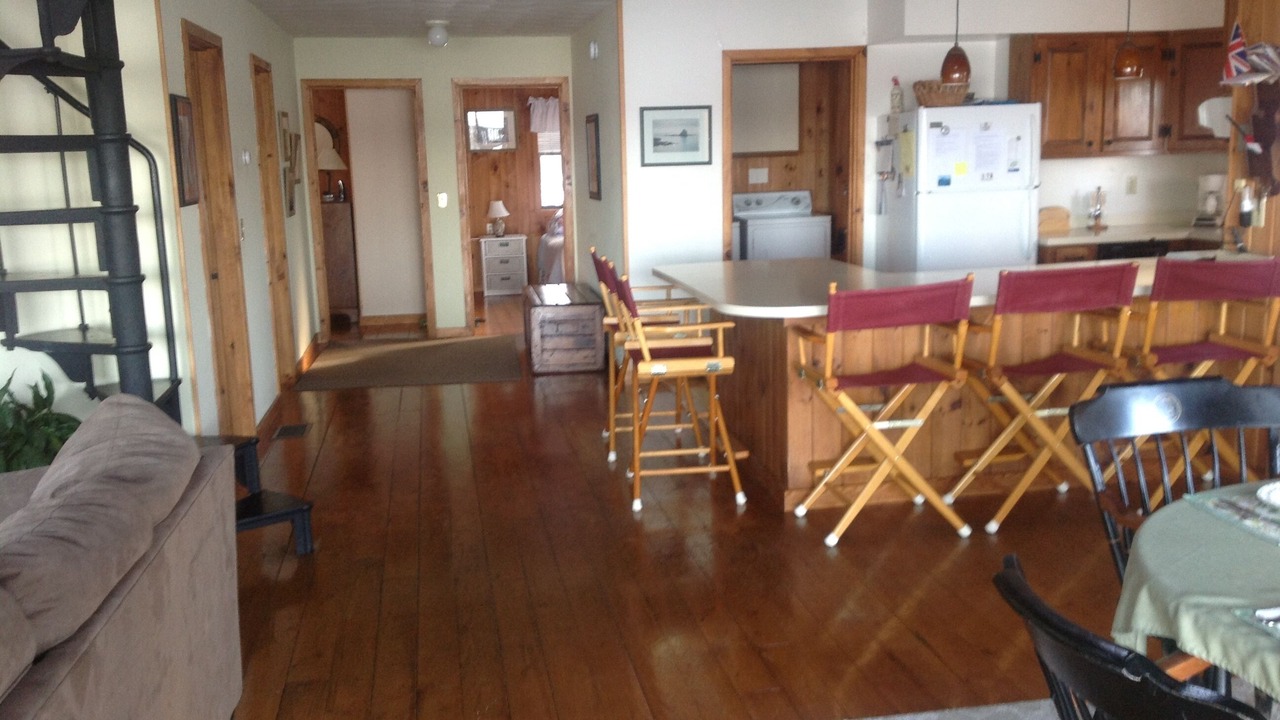 Photo of Others in Malletts Bay