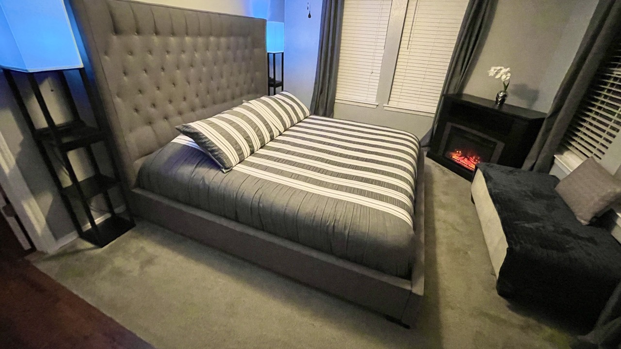 Photo of Livingroom in Edgewood
