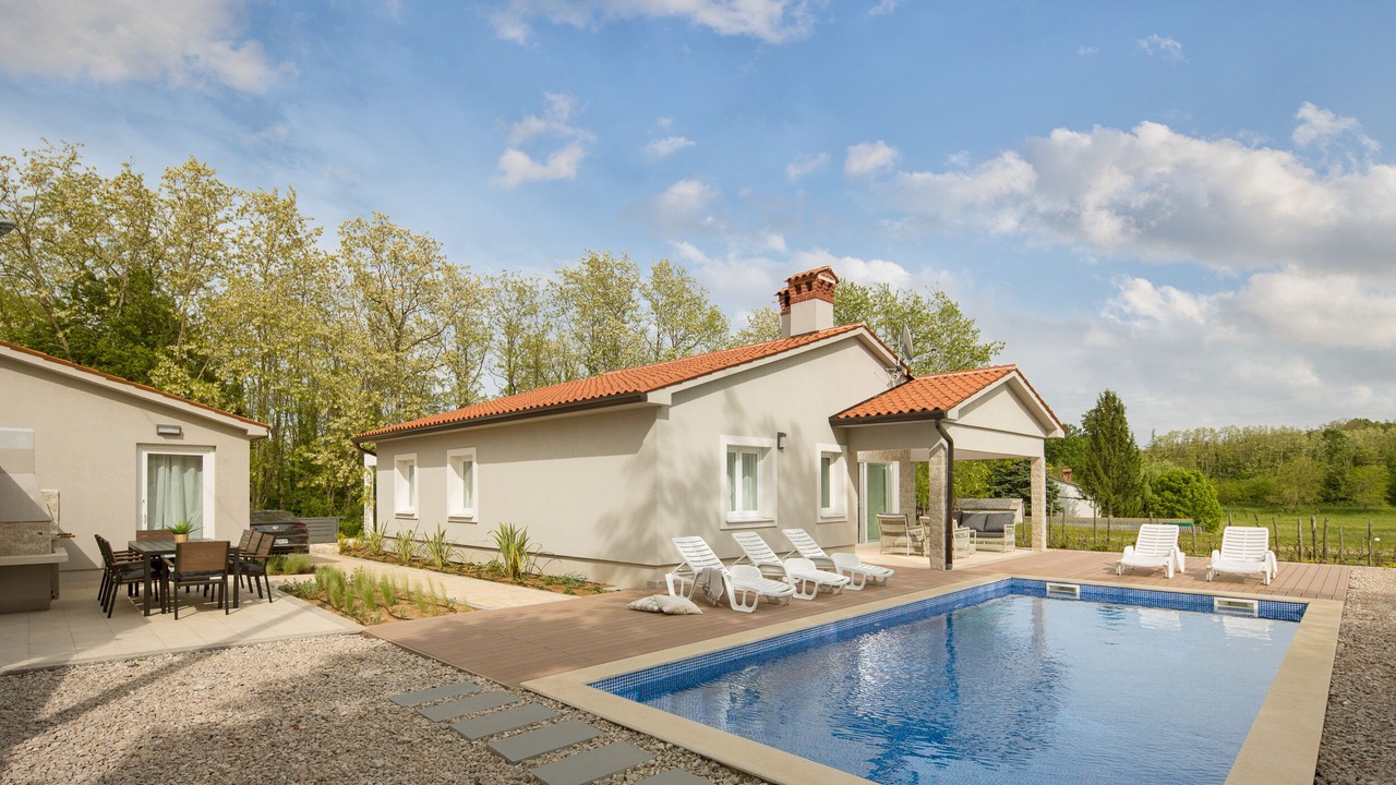 Photo of Outdoor in Zupanici