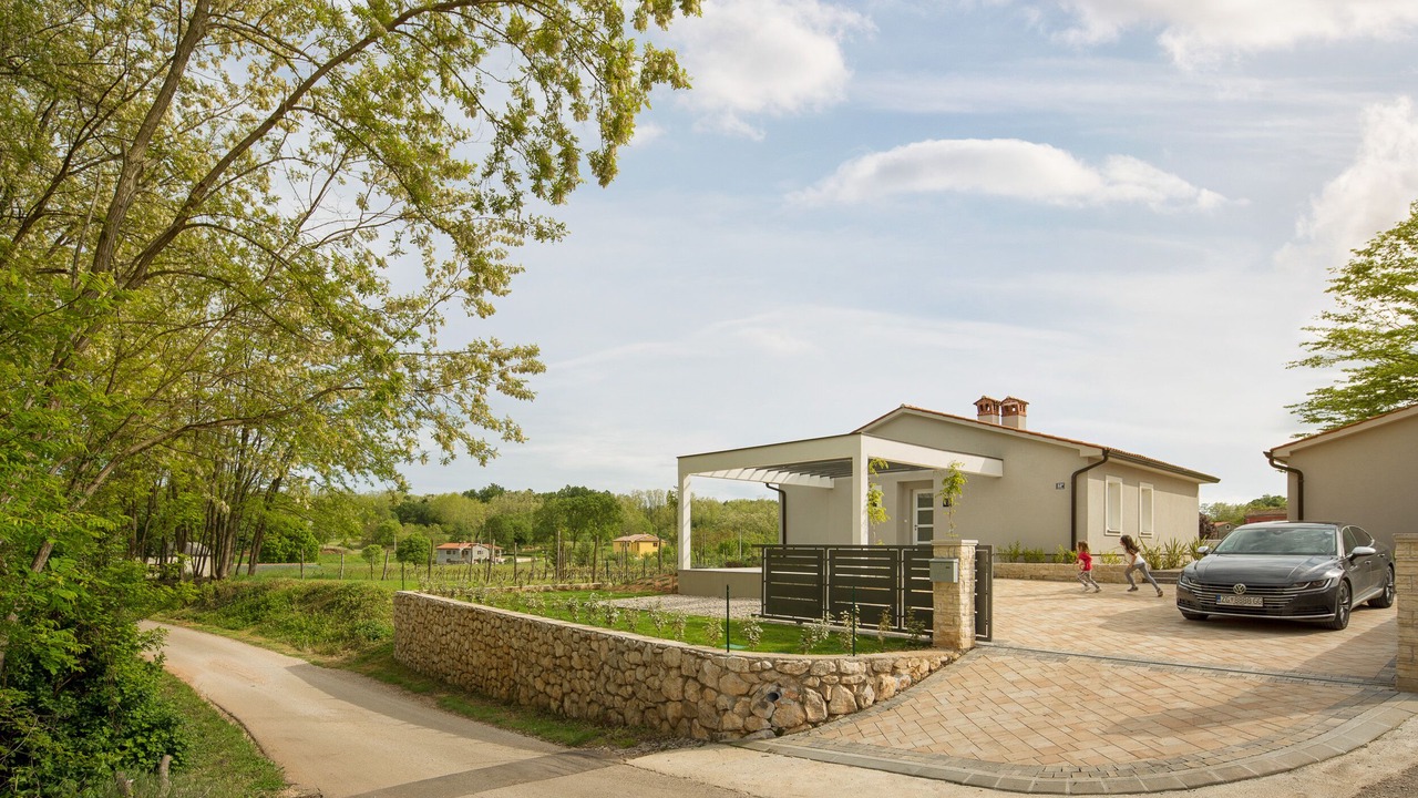 Photo of Outdoor in Zupanici