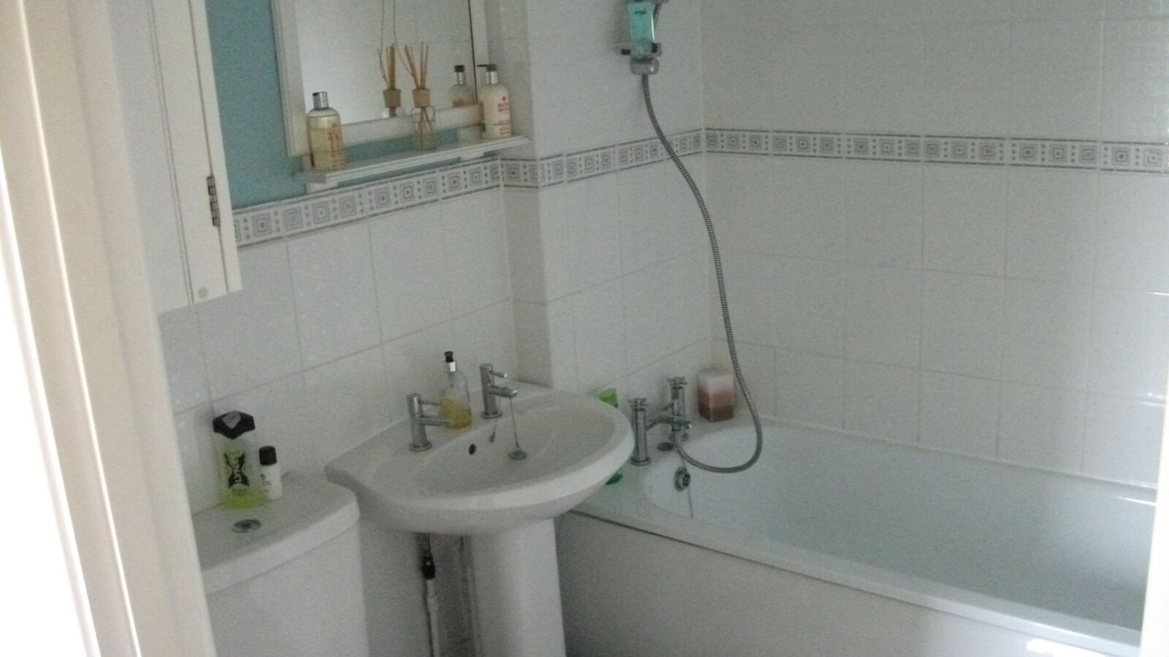 Photo of Bathroom in Highworth