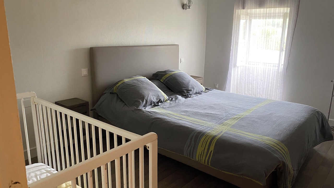 Photo of Bedroom in Montvalent