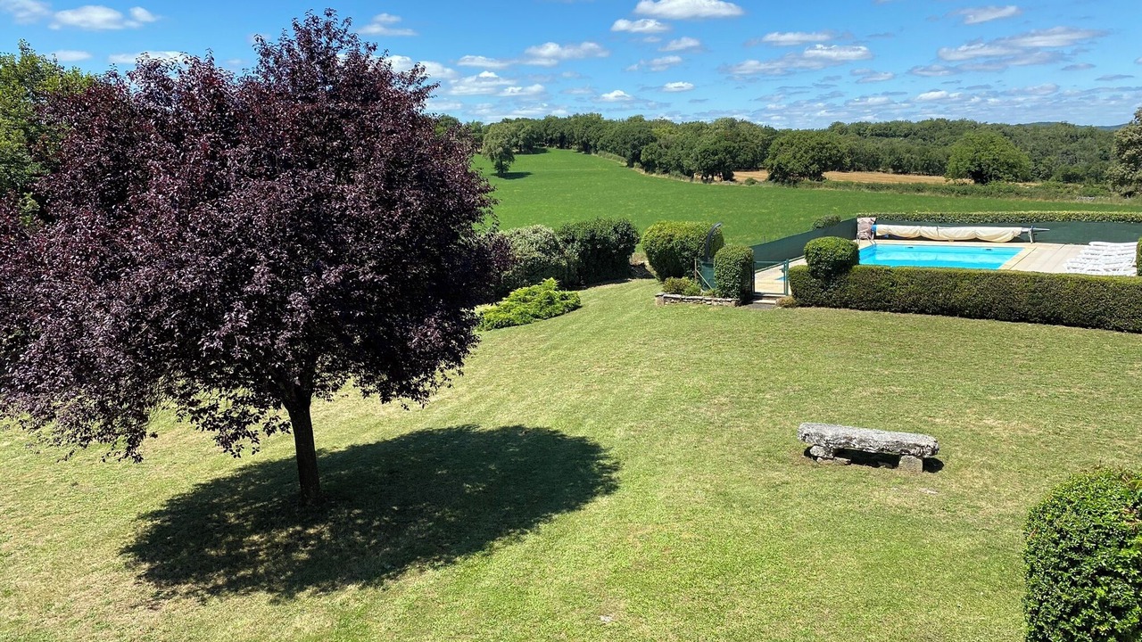 Photo of Outdoor in Montvalent