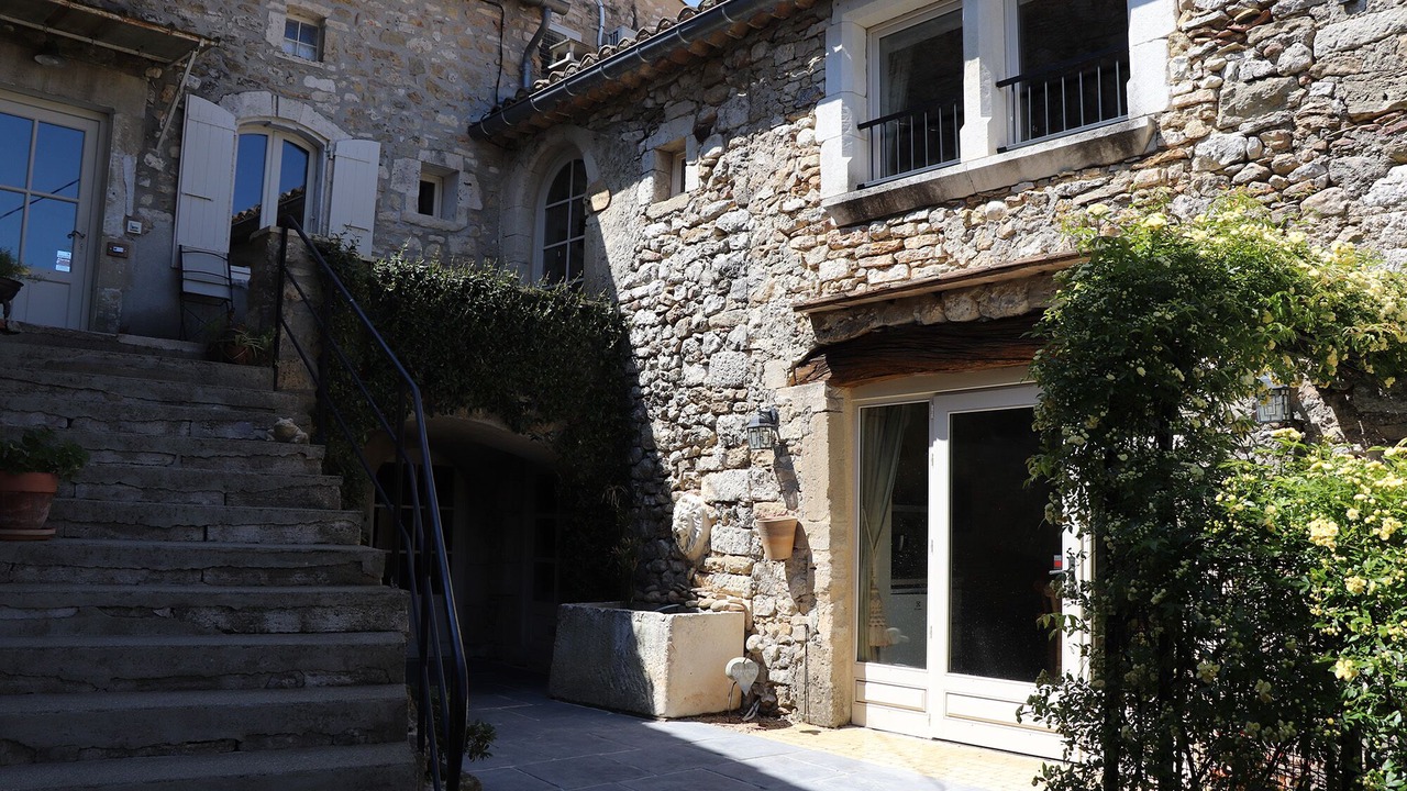 Photo of Outdoor in Saint-Andre-de-Roquepertuis