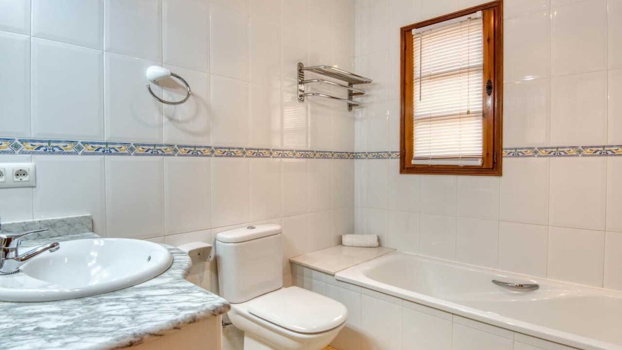 Photo of Bathroom in Calonge
