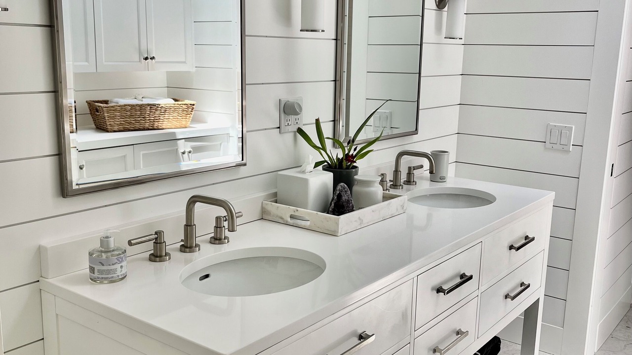 Photo of Bathroom in Western Malibu