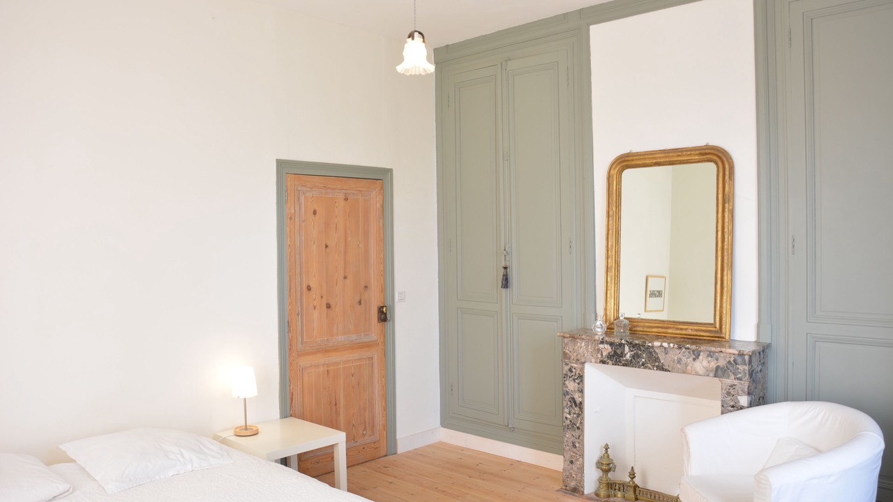 Photo of Bedroom in Saint-Martin-de-Goyne