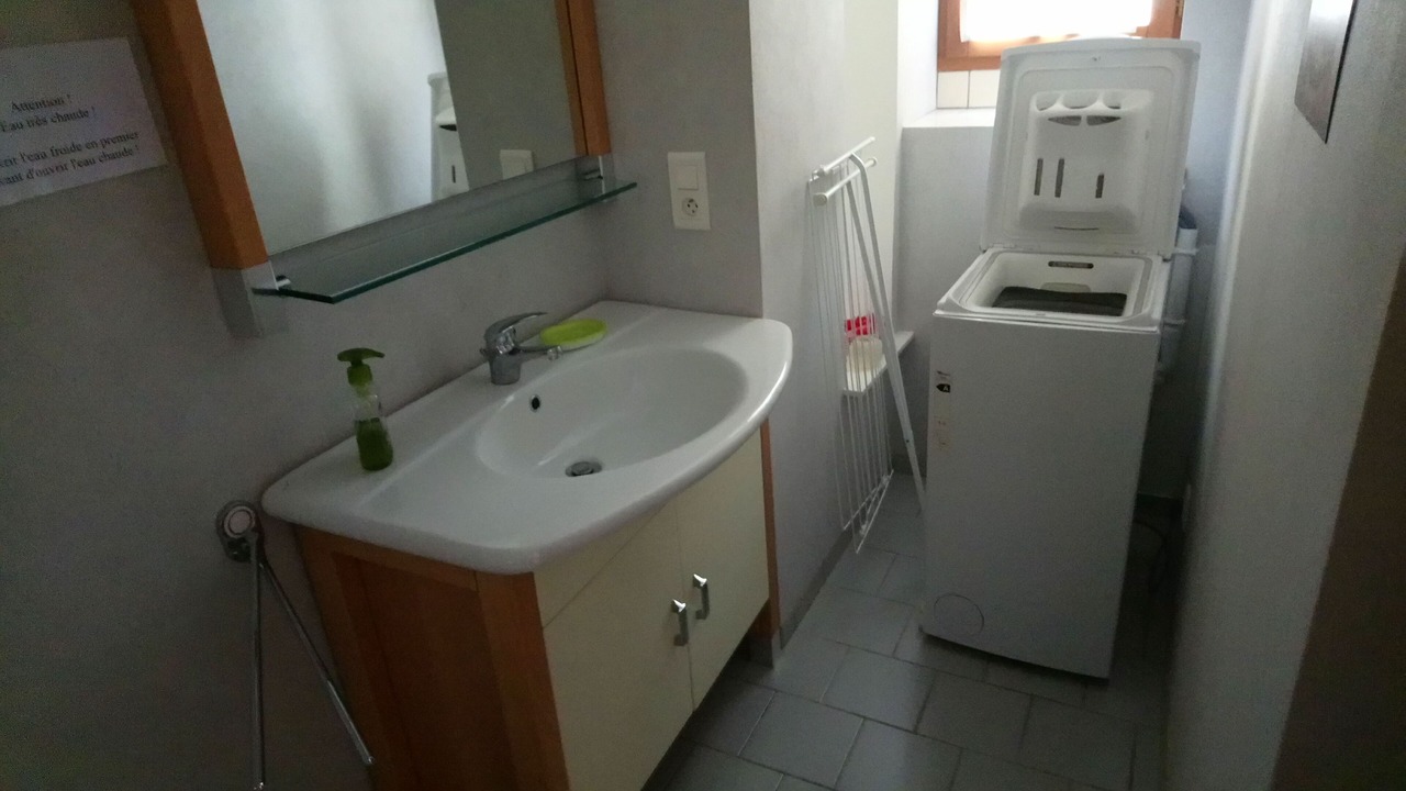 Photo of Bathroom in Rouvenac