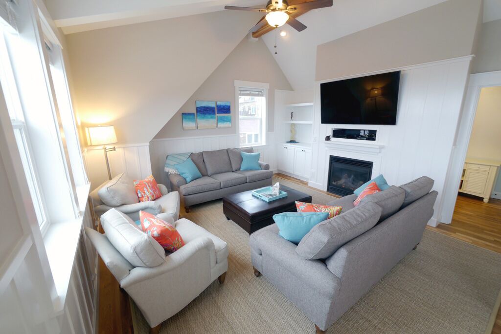 Photo of Livingroom in Olivia Beach