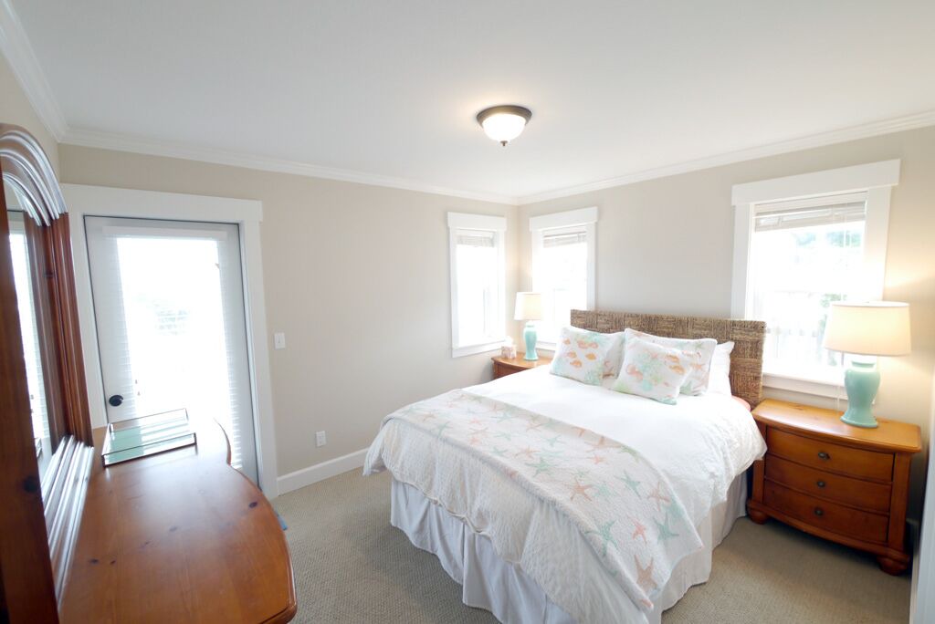 Photo of Bedroom in Olivia Beach