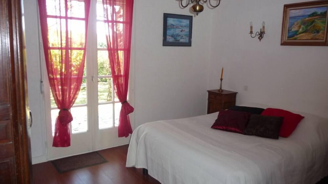 Photo of Others in Sene