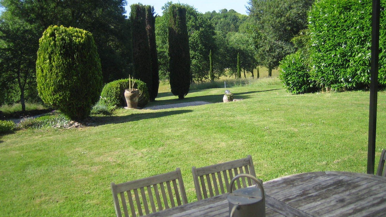 Photo of Outdoor in Saint-Jean-dEstissac