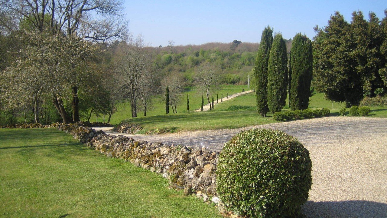 Photo of Outdoor in Saint-Jean-dEstissac
