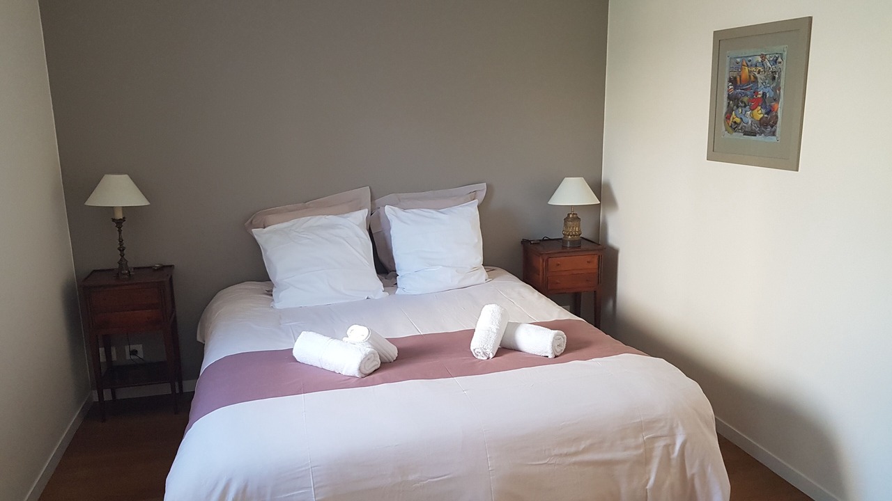 Photo of Bedroom in Dinan