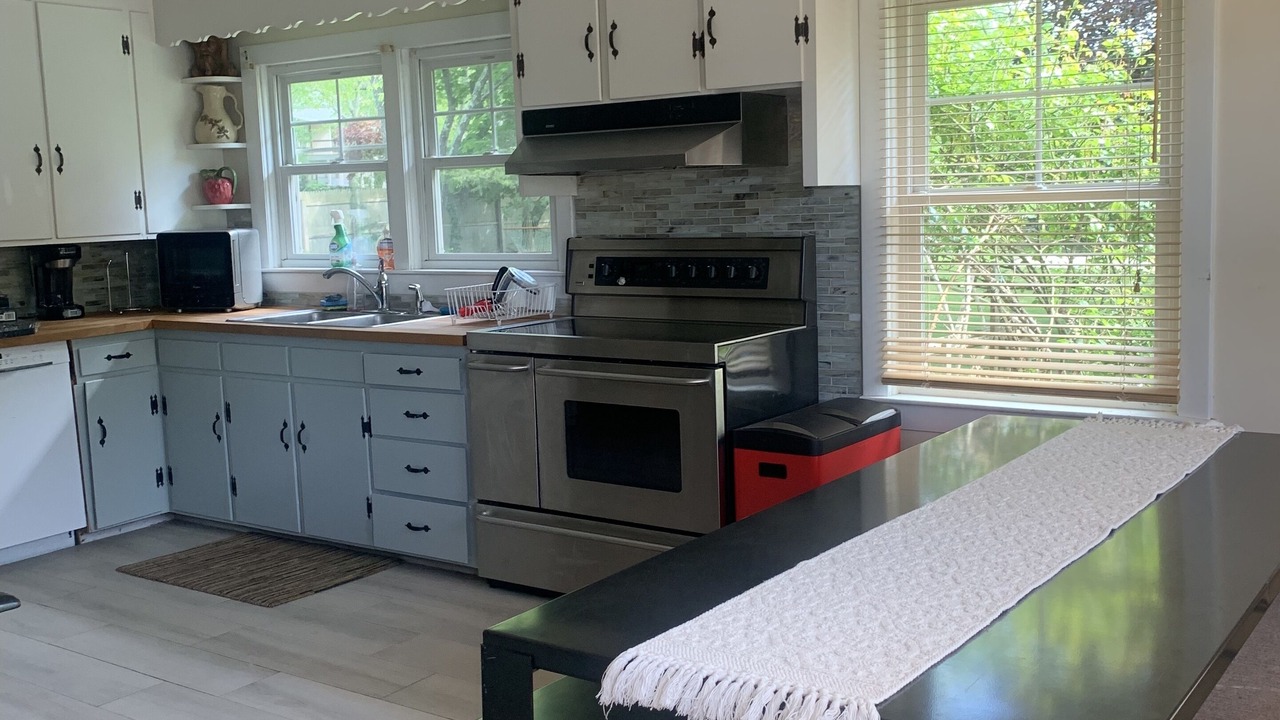 Photo of Kitchen in Jamestown