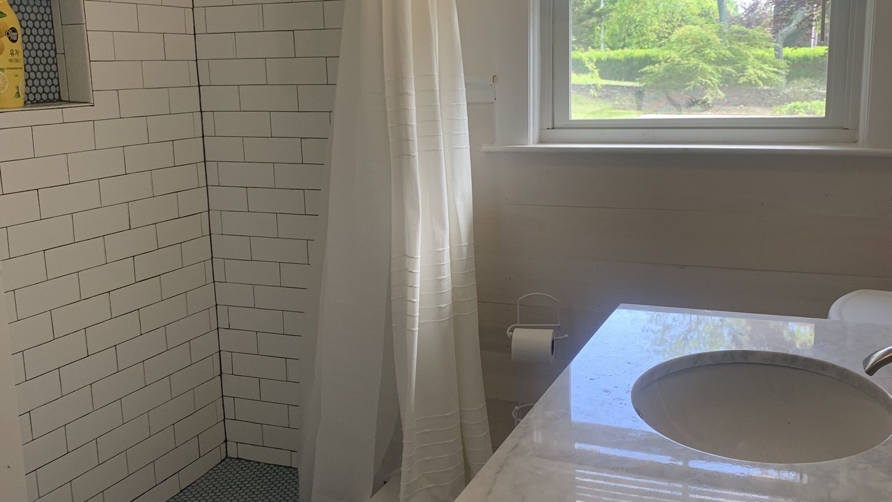 Photo of Bathroom in Jamestown