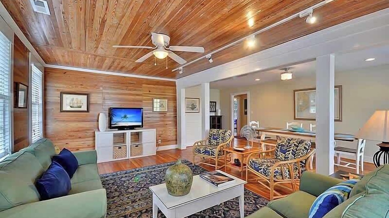 Photo of Bedroom in Folly Beach