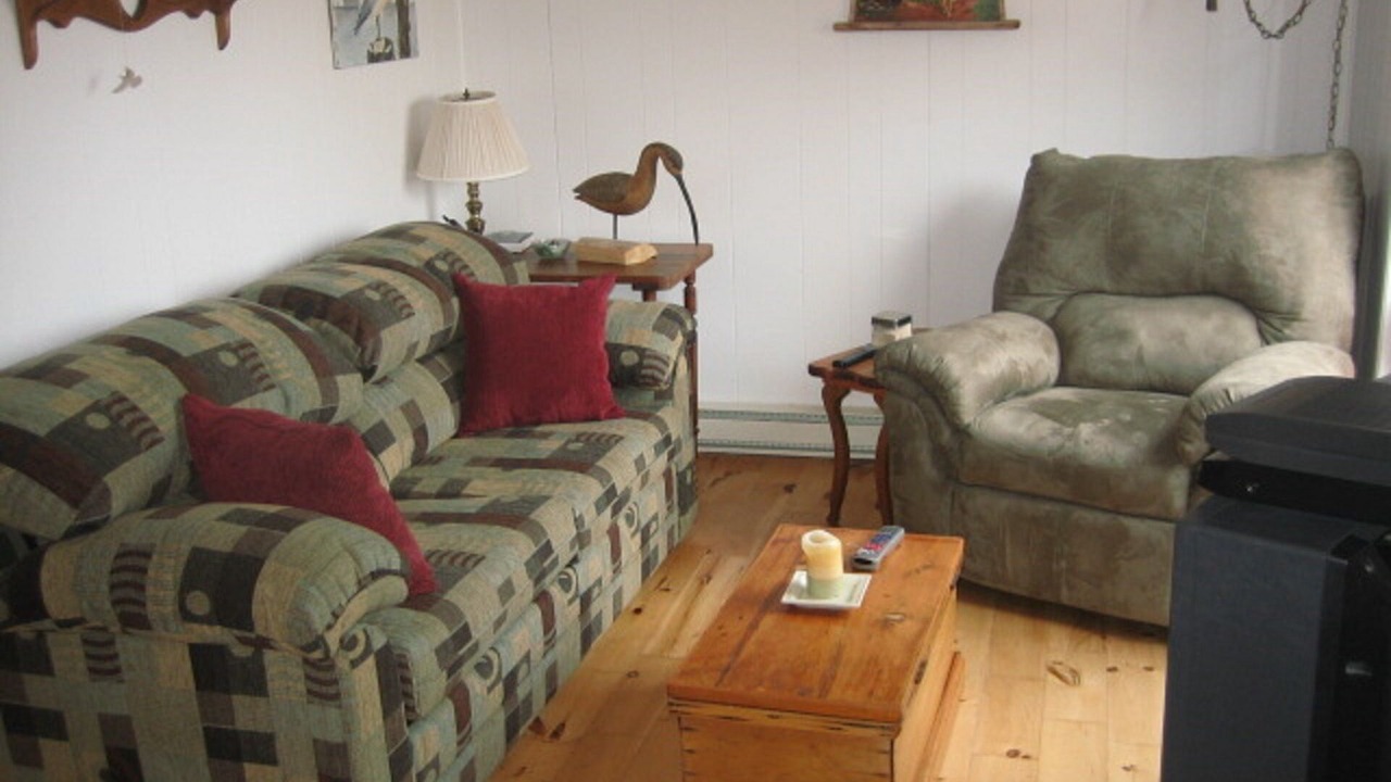 Photo of Livingroom in Eglington