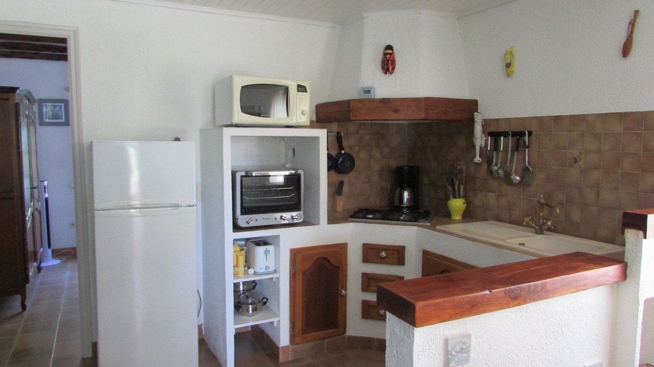 Photo of Kitchen in Saint-Series