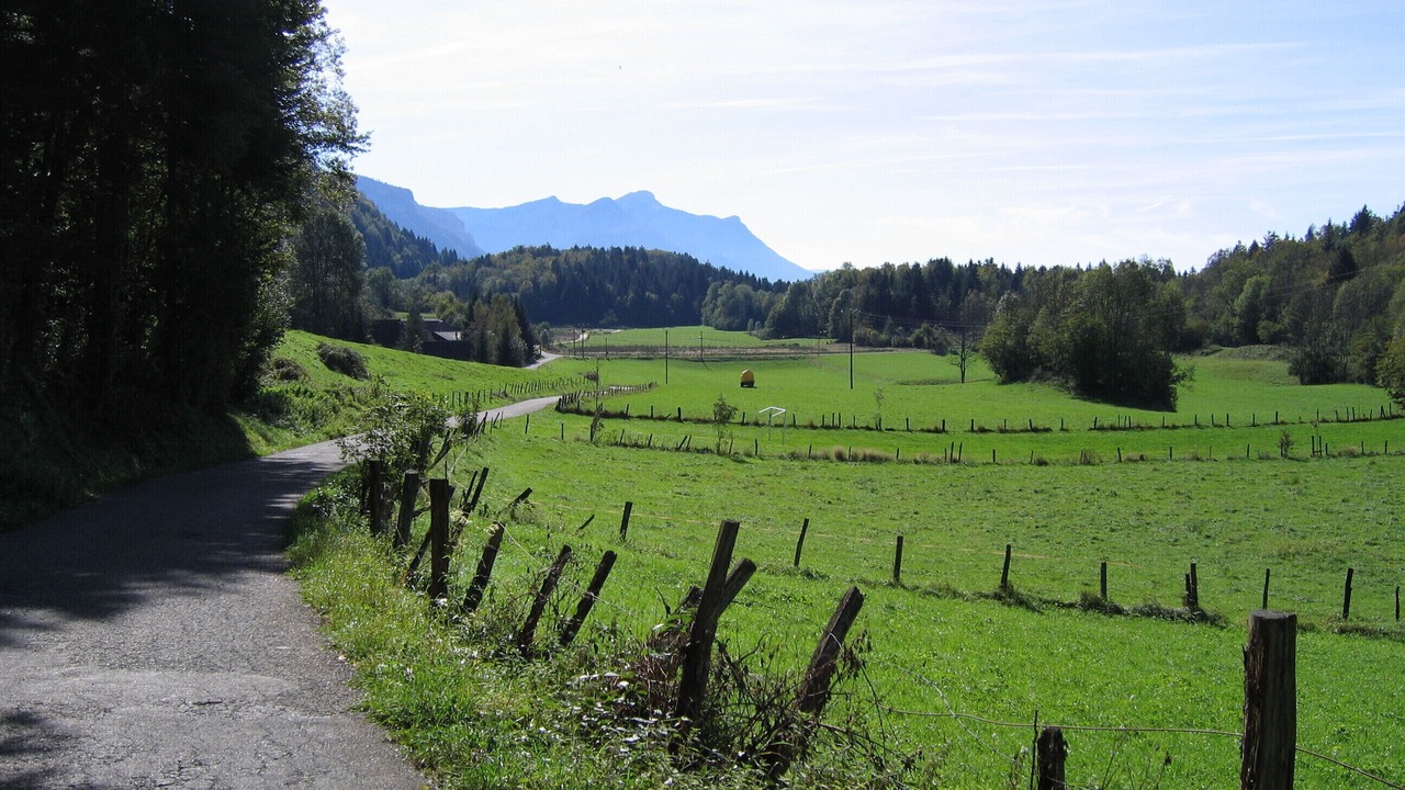 Photo of Outdoor in Saint-Jean-de-Couz