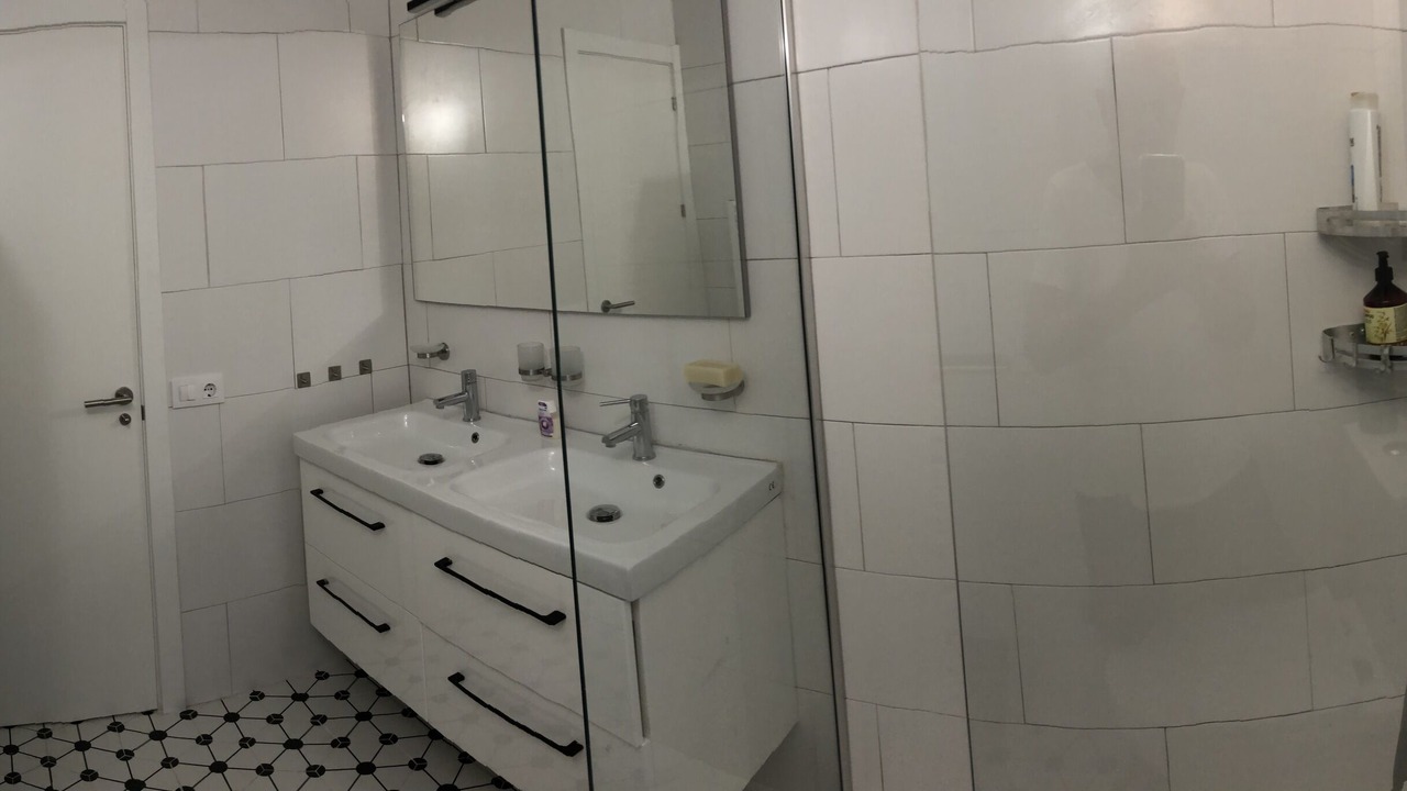 Photo of Bathroom in Benimeit